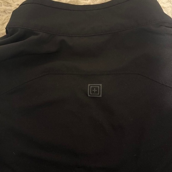5.11 Tactical Reflective‎ 1/4 Zip Top|Size X-Small - Picture 7 of 9